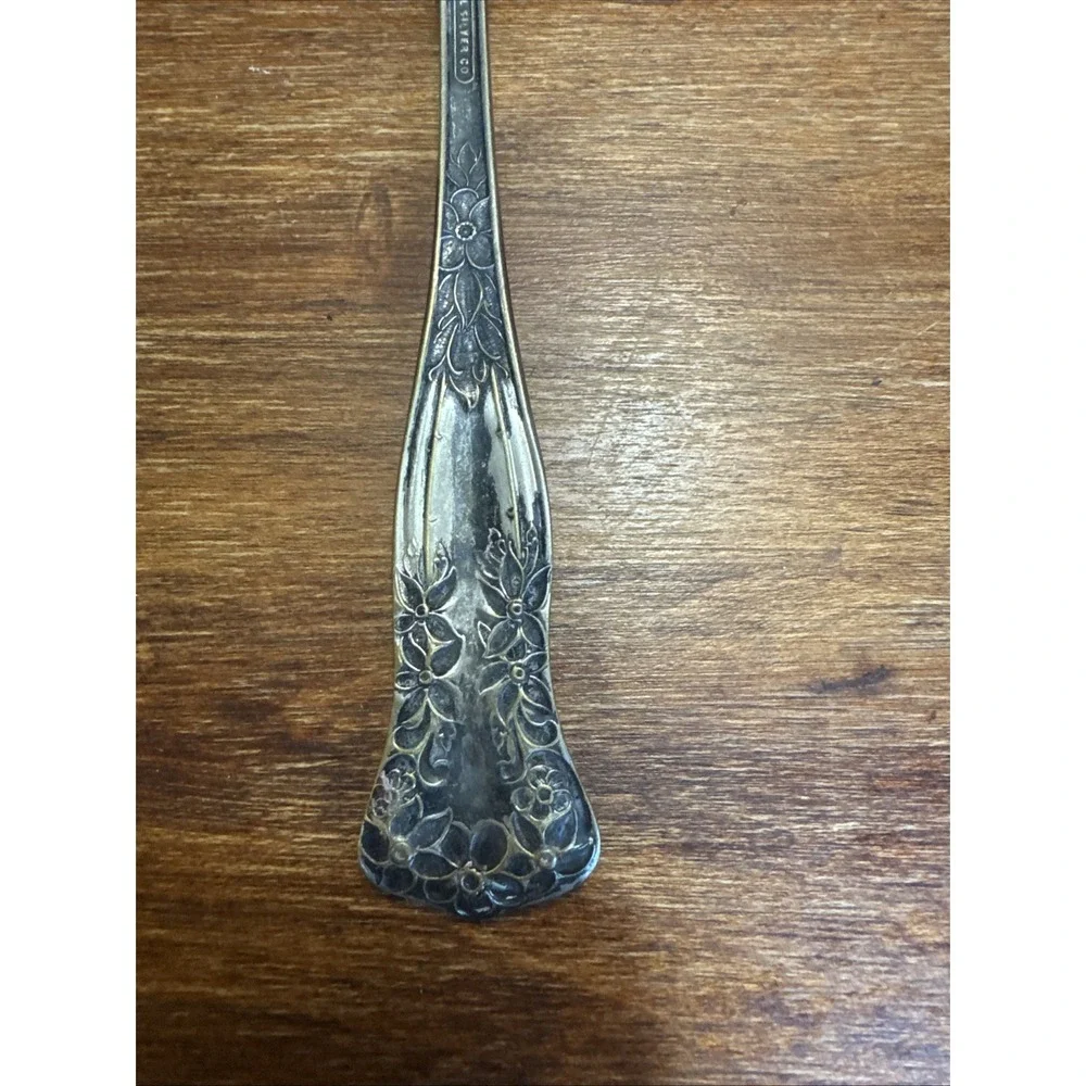 Antique Imperial Silver Co Silverplate Meat Fork  LORRAINE 1913